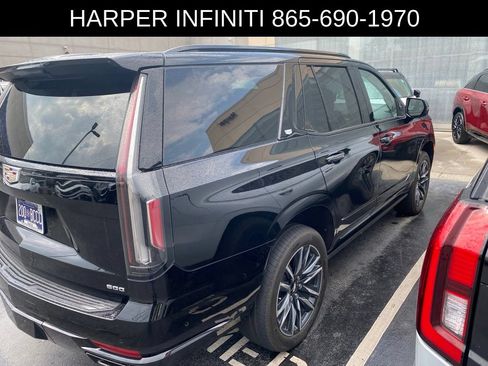 Used 2021 Cadillac Escalade Sport Platinum AWD/4WD image 3