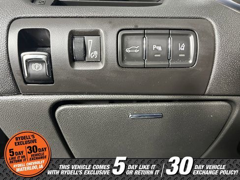 Certified 2016 Chevrolet Impala LT image 28