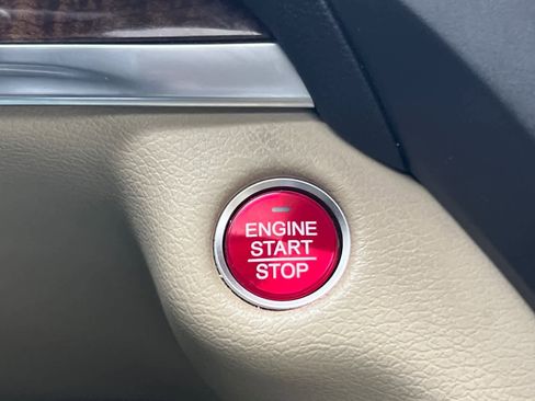 Used 2018 Acura MDX SH-AWD image 25