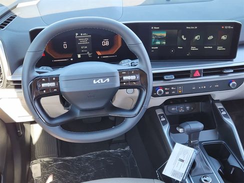 New 2026 Kia Sorento S image 24