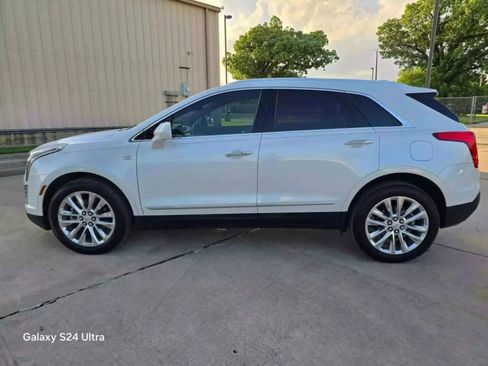 Used 2017 Cadillac XT5 Platinum image 4