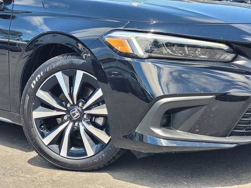 Used 2022 Honda Civic EX-L image 9