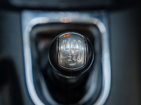 Used 2017 Ford Mustang Coupe image 30