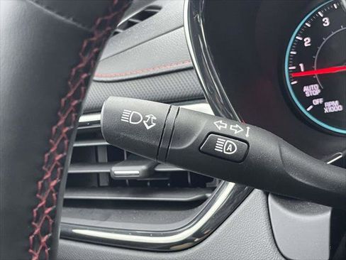 Used 2023 Chevrolet Equinox RS w/ RS Leather Package image 21