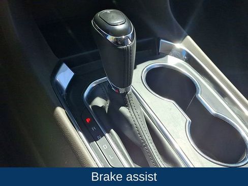 Used 2018 Chevrolet Traverse LT AWD/4WD image 10