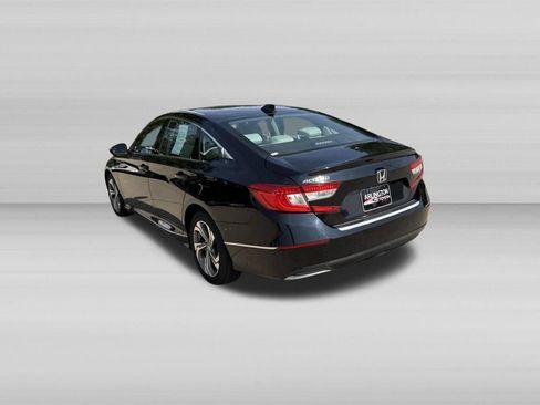 Used 2018 Honda Accord EX image 7