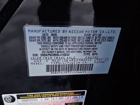 Certified 2025 Nissan Kicks SR image 27