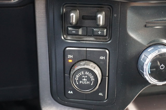 Certified 2024 Ford F150 Platinum AWD/4WD image 9
