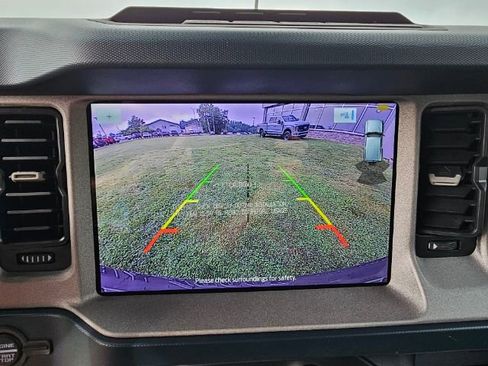 Used 2024 Ford Bronco Outer Banks w/ Sasquatch Package image 8