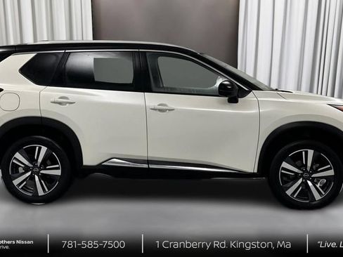 Used 2023 Nissan Rogue SL w/ SL Premium Package AWD/4WD image 4