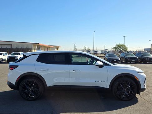 New 2026 Chevrolet Equinox EV LT w/ LPO, Blackout Package image 8