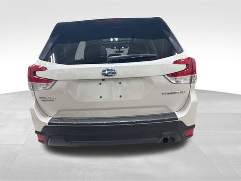 Certified 2023 Subaru Forester Limited image 8