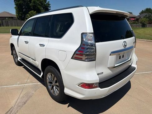 Used 2014 Lexus GX 460 Luxury AWD/4WD image 3