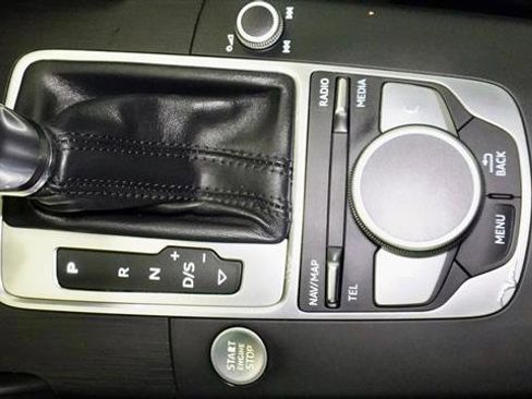 Used 2017 Audi A3 e-tron Premium Plus w/ Technology Package image 25