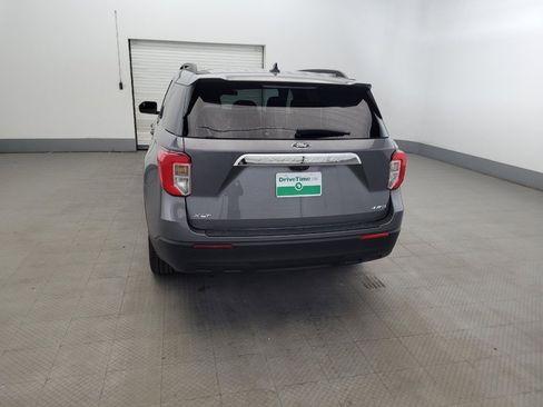Used 2021 Ford Explorer XLT AWD/4WD image 6