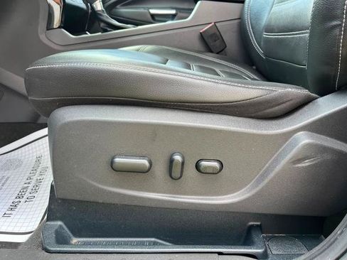 Used 2017 Ford Escape Titanium AWD/4WD image 21