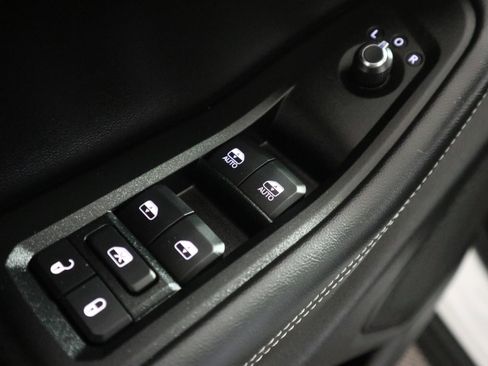 Used 2025 Jeep Grand Cherokee L Limited w/ Trailer Tow Package image 36