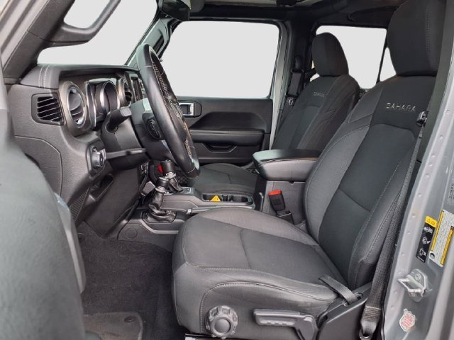 Used 2020 Jeep Wrangler Unlimited Sahara AWD/4WD image 13