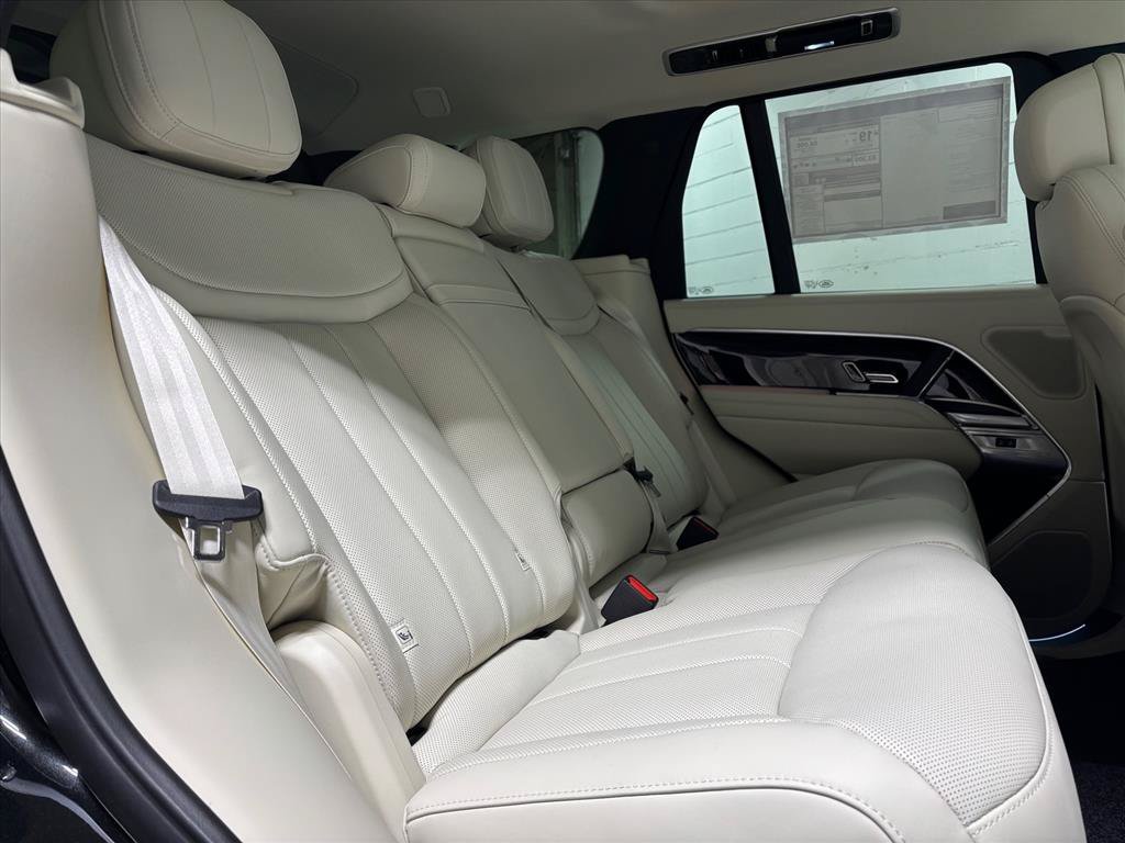 New 2026 Land Rover Range Rover SE AWD/4WD image 38