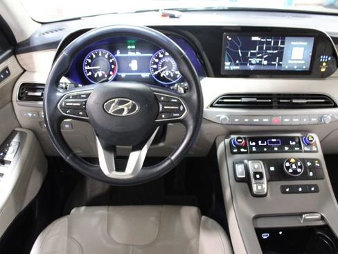 Used 2022 Hyundai Palisade SEL w/ 8P Bench Seat Package image 25