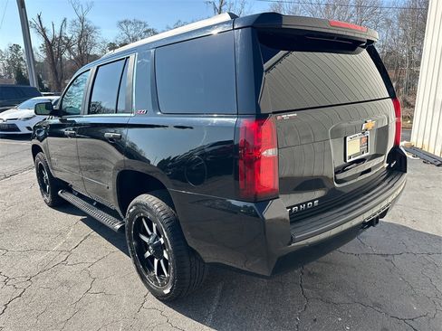 Used 2018 Chevrolet Tahoe LT image 8