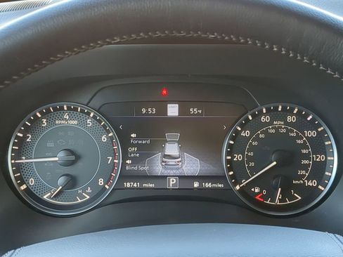 Certified 2024 Nissan Armada Platinum w/ Captain's Chairs Package image 27