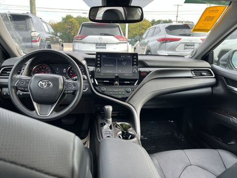 Used 2024 Toyota Camry XSE image 18