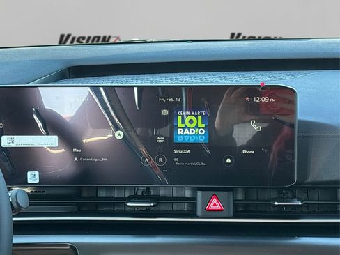 New 2026 Kia Carnival FWD image 11