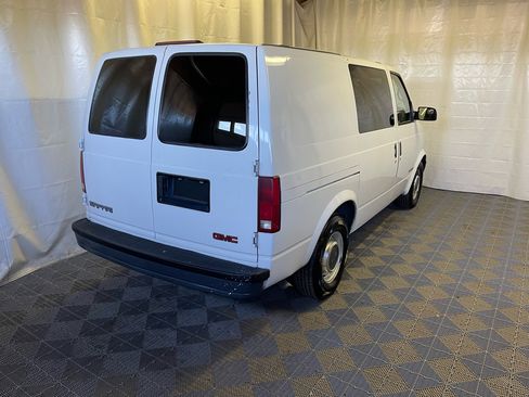 Used 1999 GMC Safari image 6