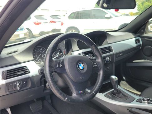 Used 2010 BMW 328i Convertible RWD image 7