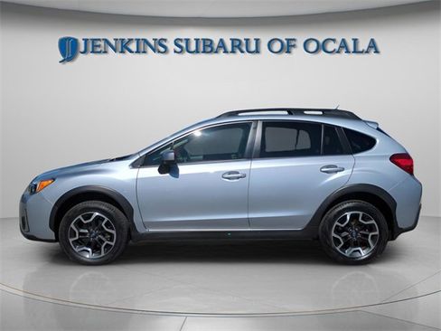 Used 2017 Subaru Crosstrek 2.0i Premium w/ Popular Package #1 image 2