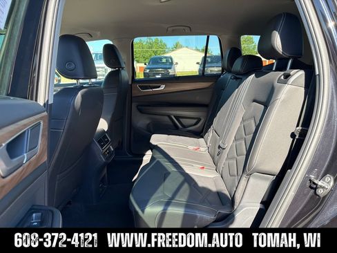 Used 2026 Volkswagen Atlas SE AWD/4WD image 24