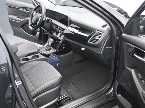 New 2026 Kia Seltos S AWD/4WD image 9
