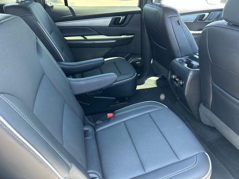 Used 2026 Buick Enclave Preferred FWD image 14