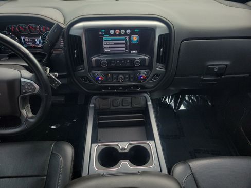 Used 2017 Chevrolet Silverado 1500 LTZ Z71 AWD/4WD image 12