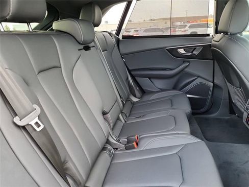 New 2026 Audi Q8 Premium Plus image 28