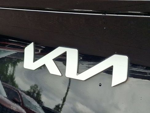 Certified 2023 Kia Sportage X-Line w/ X-Line Premium Package image 30