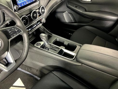 Certified 2025 Nissan Sentra SV w/ All-Weather Package FWD image 18