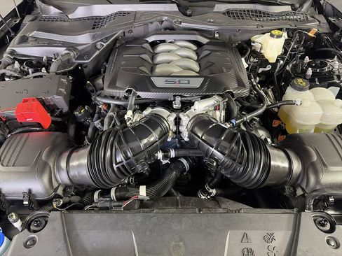 Used 2024 Ford Mustang GT Premium RWD image 10