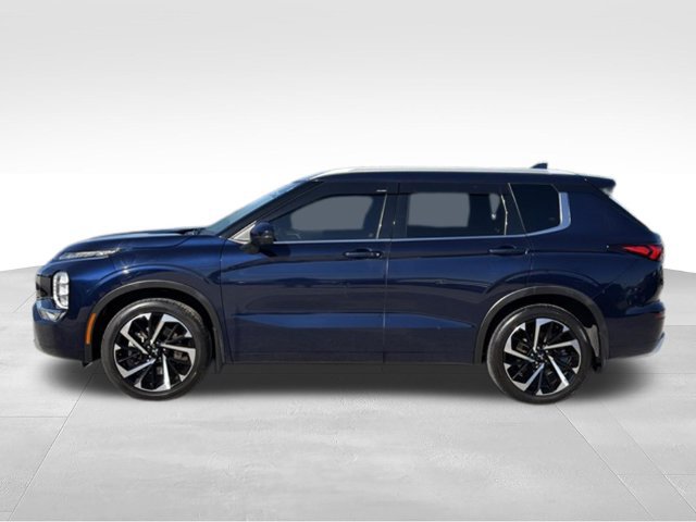 Used 2022 Mitsubishi Outlander SEL FWD image 2
