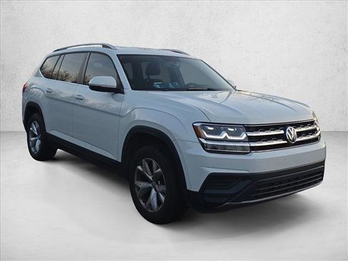 Used 2018 Volkswagen Atlas S image 3