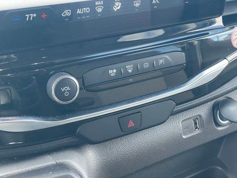 Used 2024 Ford Transit 350 XLT image 20