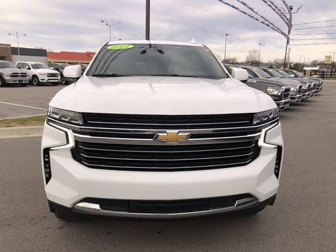 Used 2021 Chevrolet Tahoe LT w/ Rear Media and Nav Package image 8