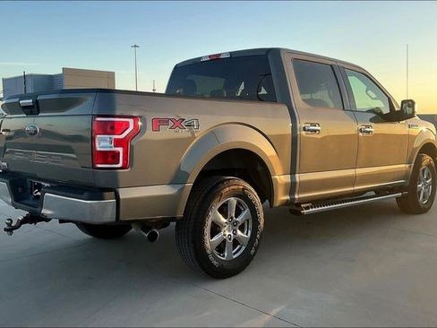 Used 2020 Ford F150 XLT w/ Equipment Group 302A Luxury image 4