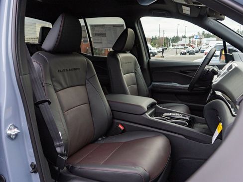 New 2026 Honda Ridgeline Black Edition image 17