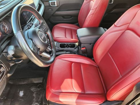 Used 2024 Jeep Wrangler Unlimited Rubicon 392 image 13