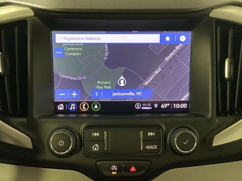 Certified 2024 GMC Terrain SLT w/ Infotainment Package II image 19