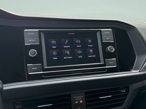 Used 2024 Volkswagen Jetta S FWD image 15