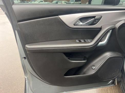 Used 2025 Chevrolet Blazer LT w/ Convenience Package image 20