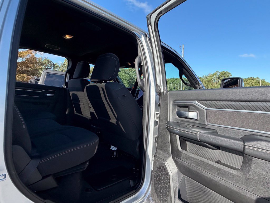 Used 2026 RAM 2500 Big Horn AWD/4WD image 41